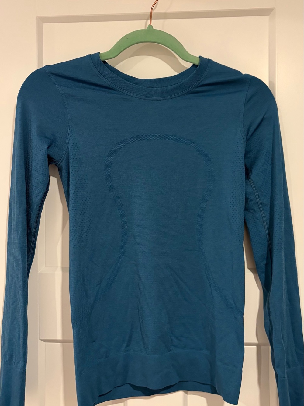 Lululemon Blue Swiftly Tech Long Sleeve Top 💙